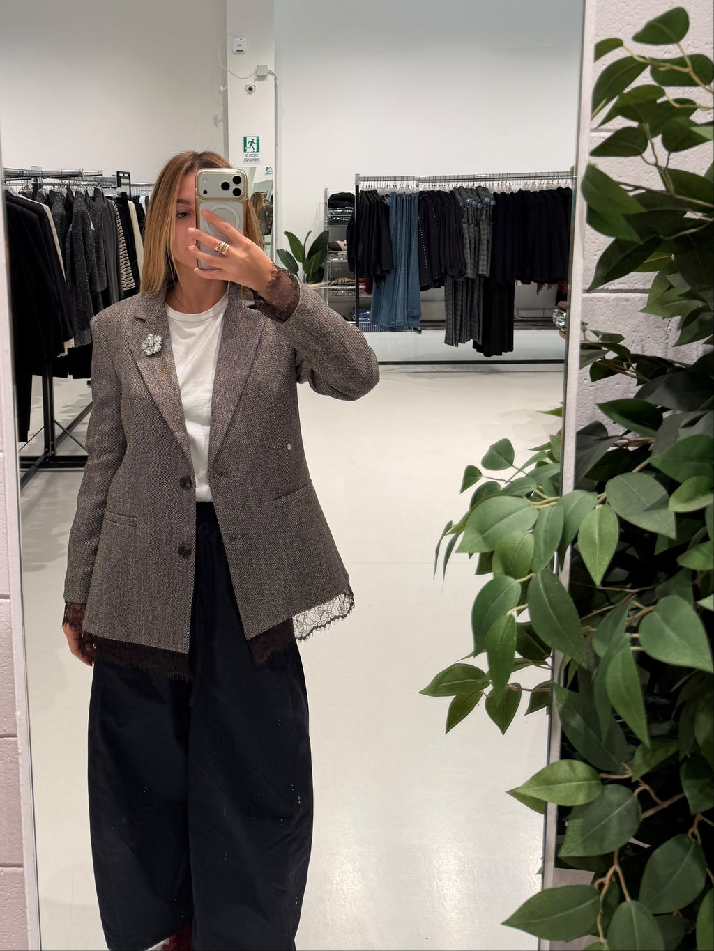 Giacca spigata con pizzo| MOKA