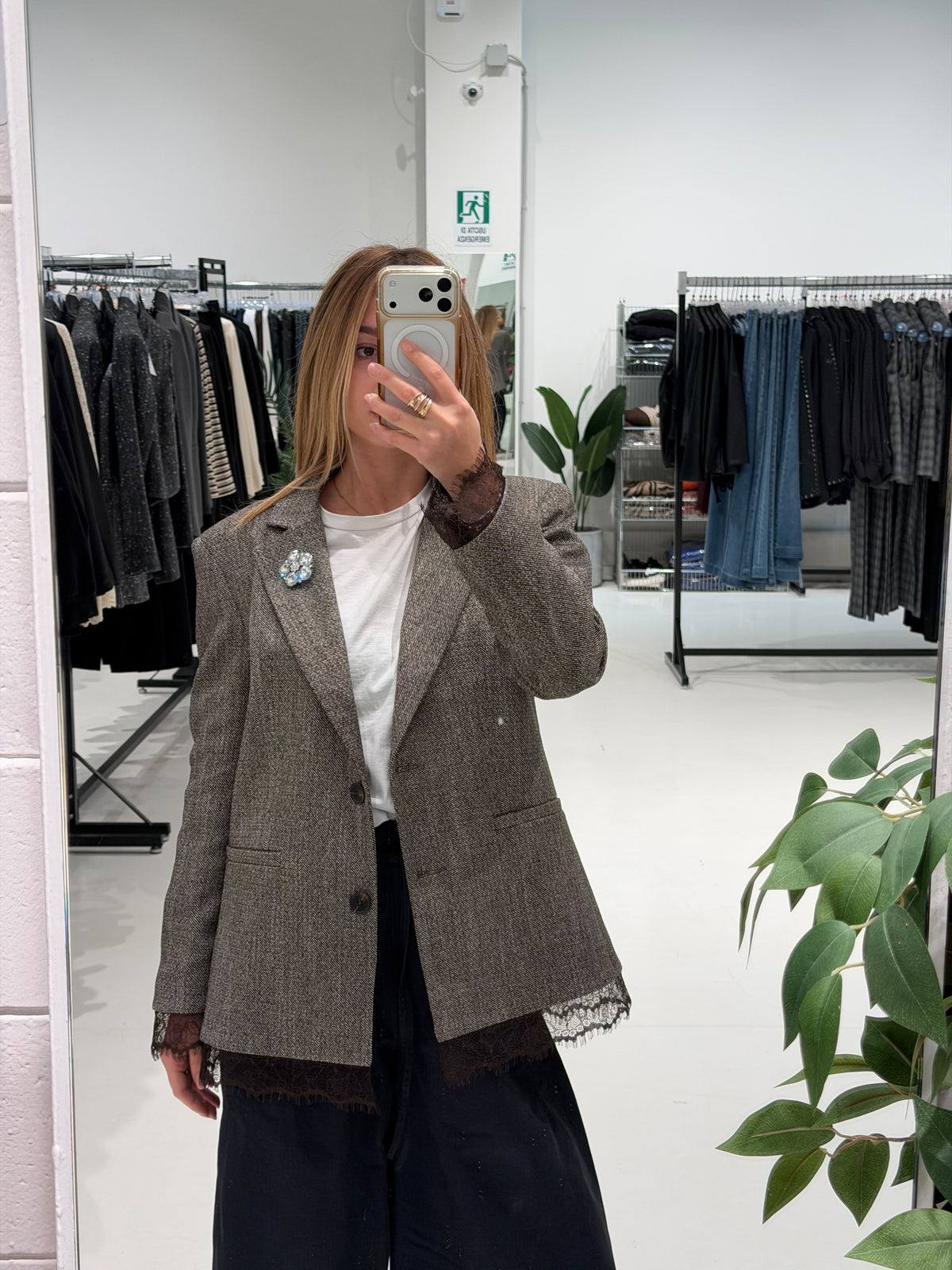 Giacca spigata con pizzo| MOKA
