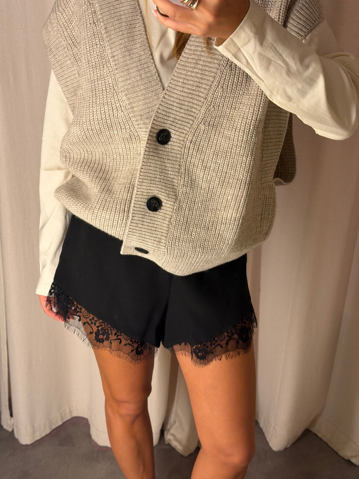Shorts con pizzo