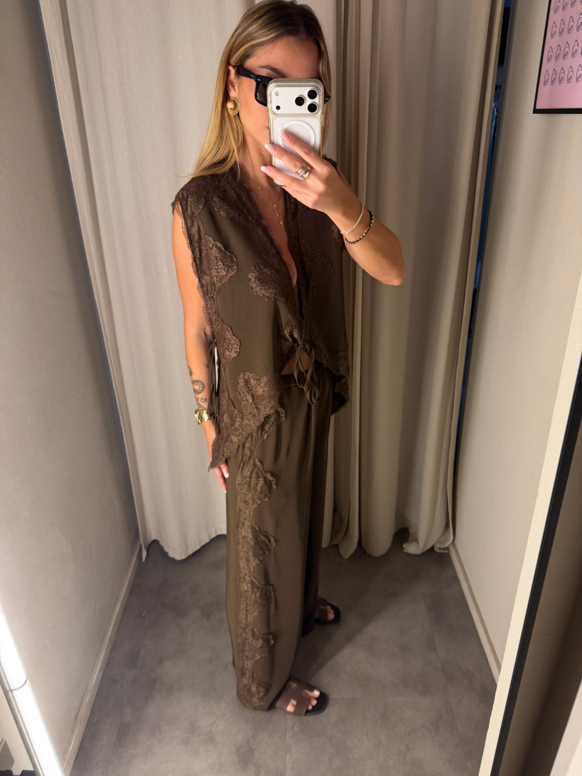 Pantaloni con Pizzo