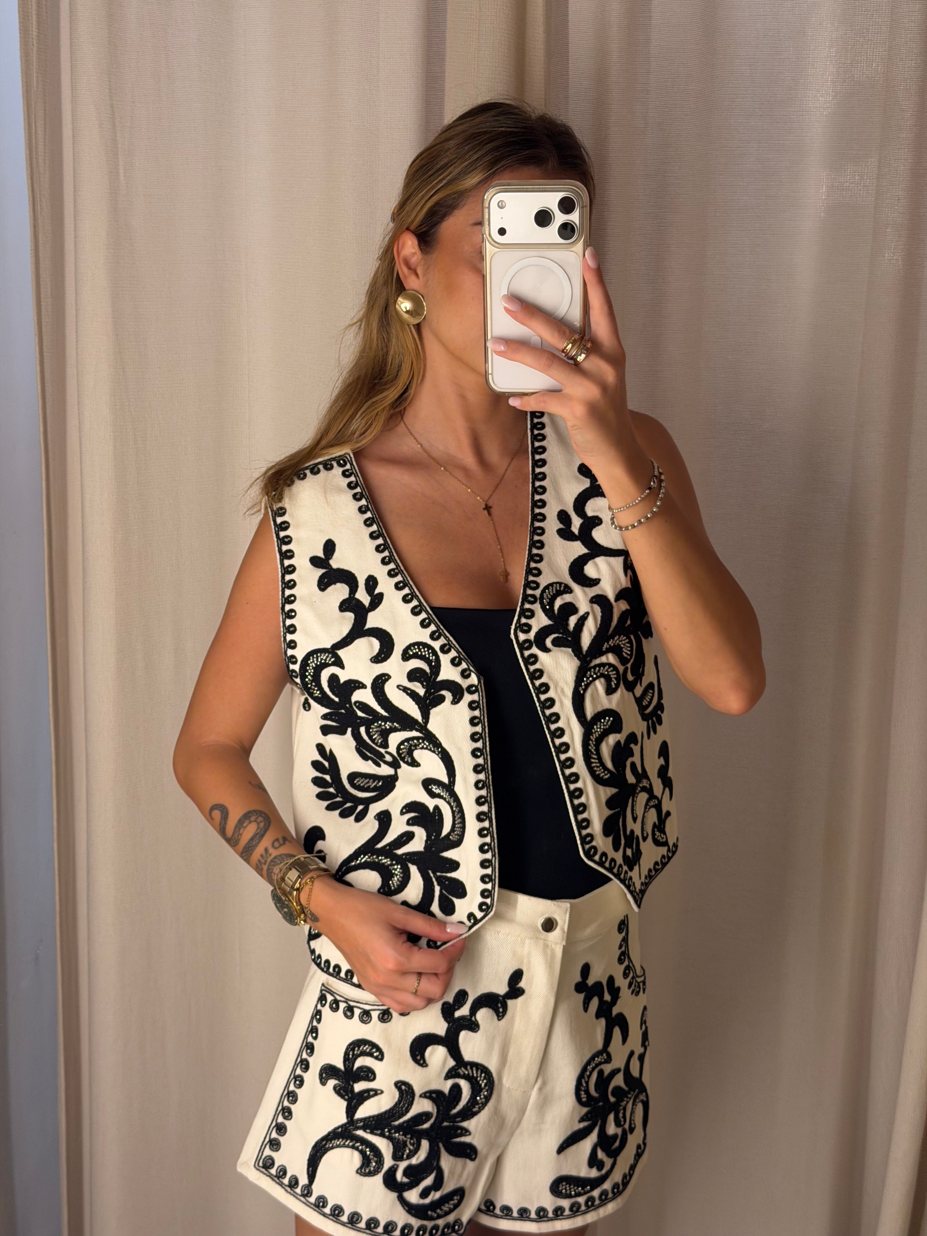 Gilet Ricamato