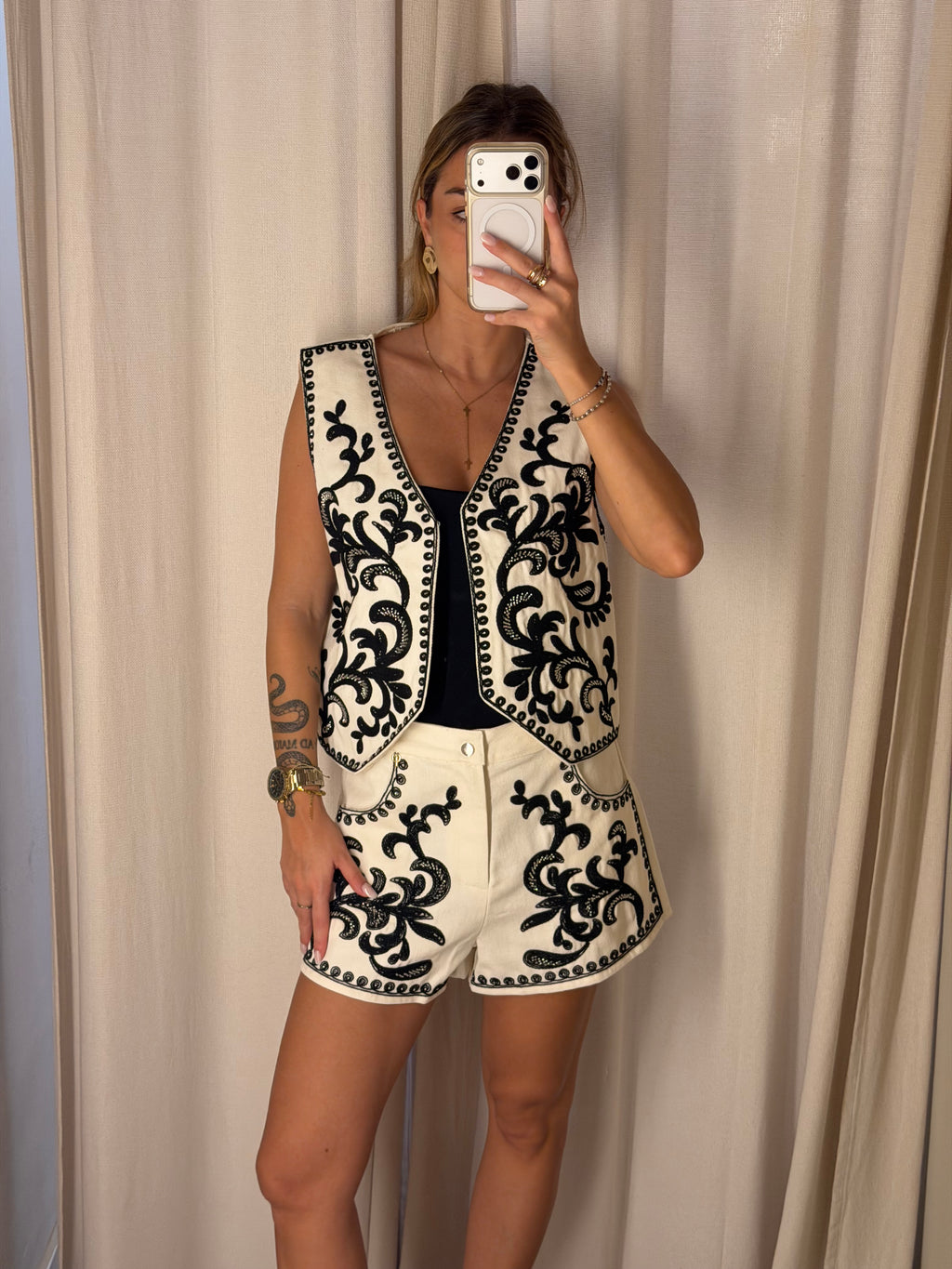 Gilet Ricamato