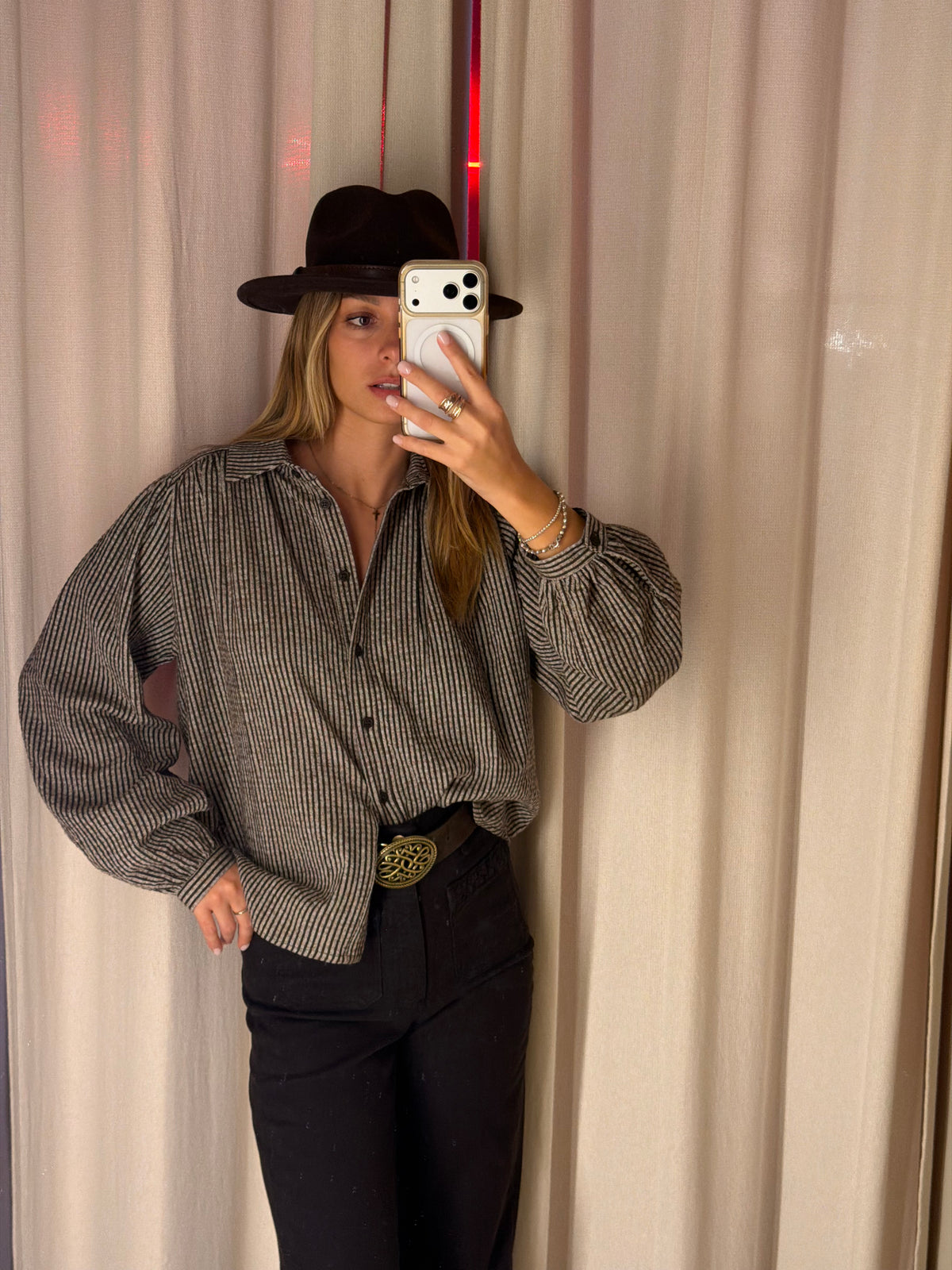 Camicia stones lines