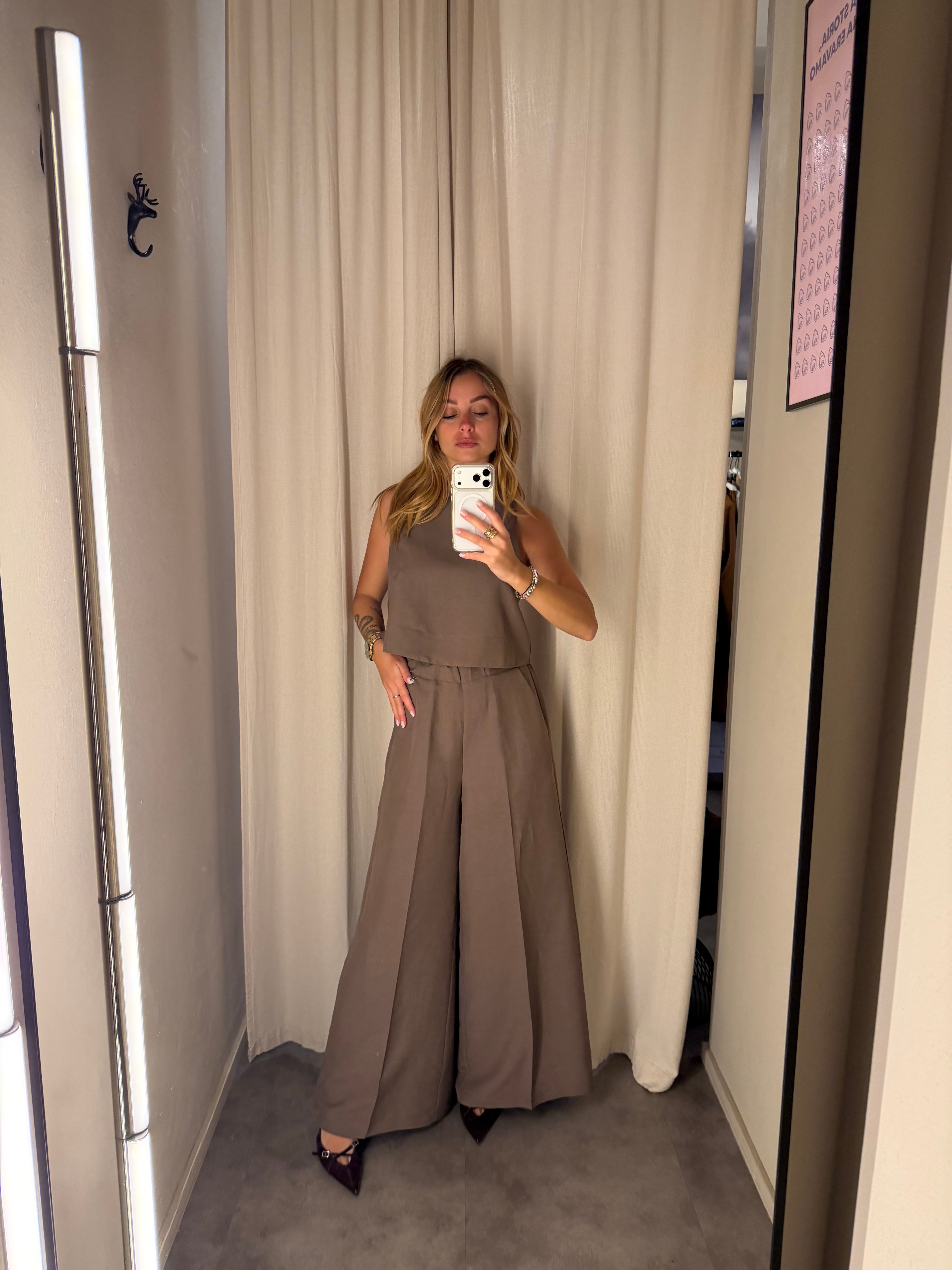 Pantalone con Fondo Ampio