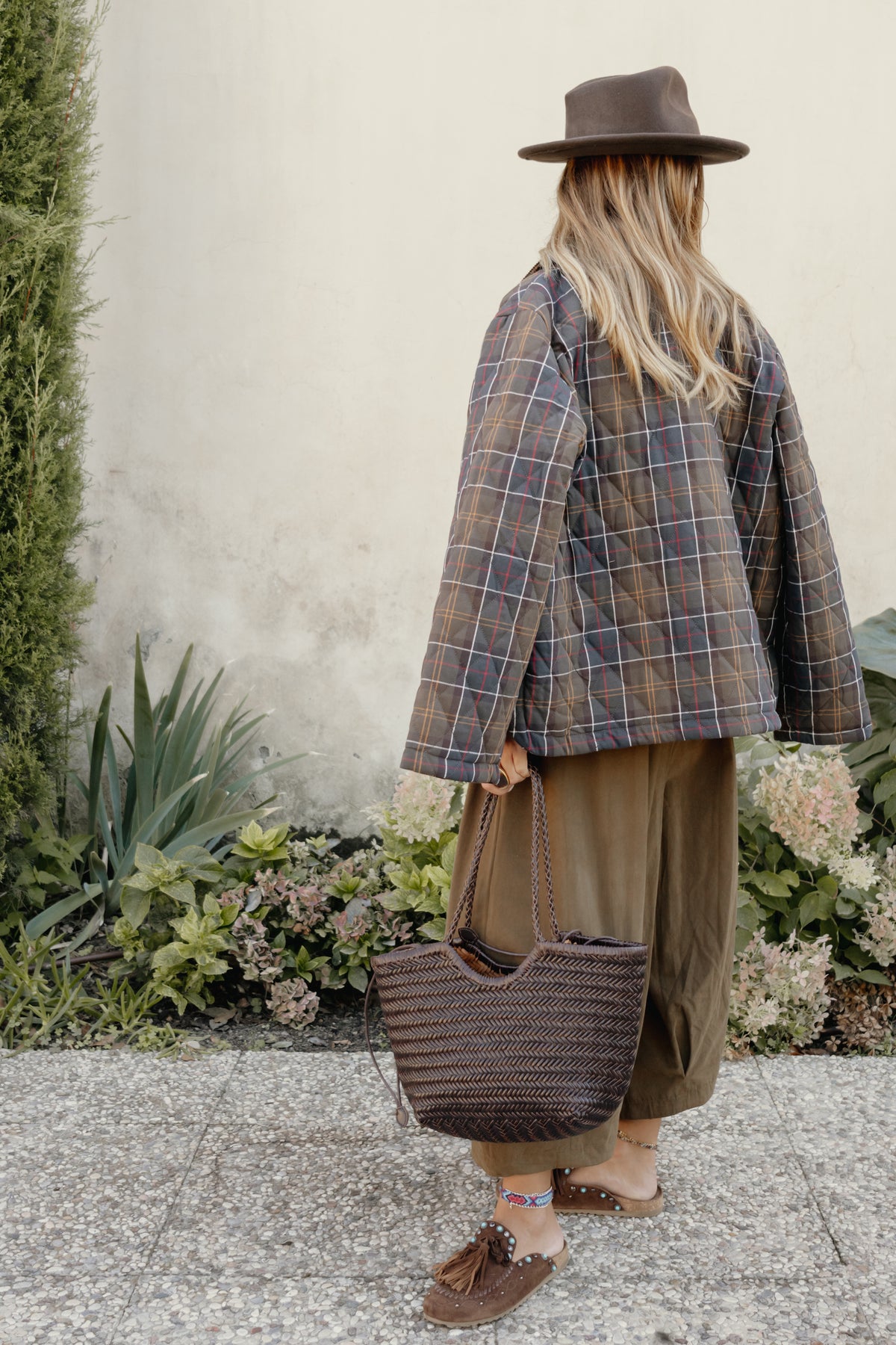 Borsa intrecciata in vera pelle