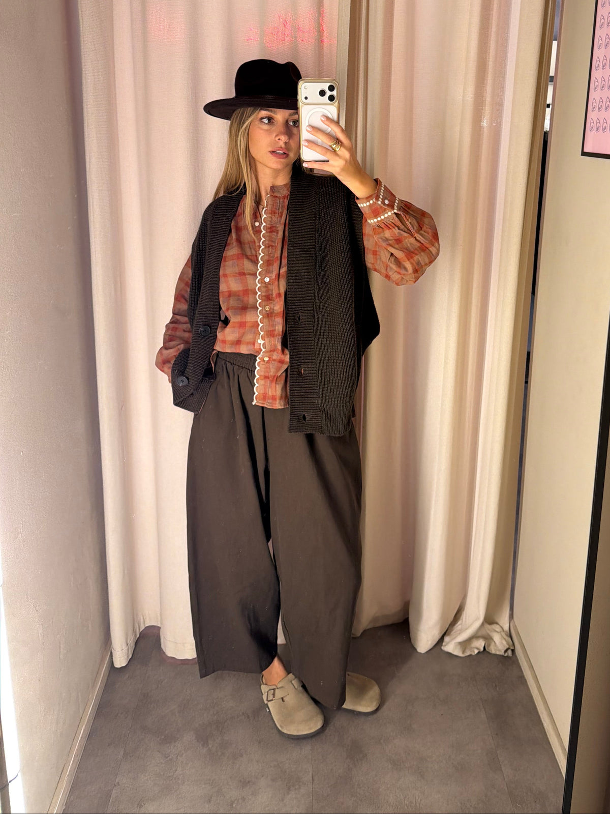 Pantalone crop