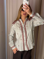 Camicia con Ricami