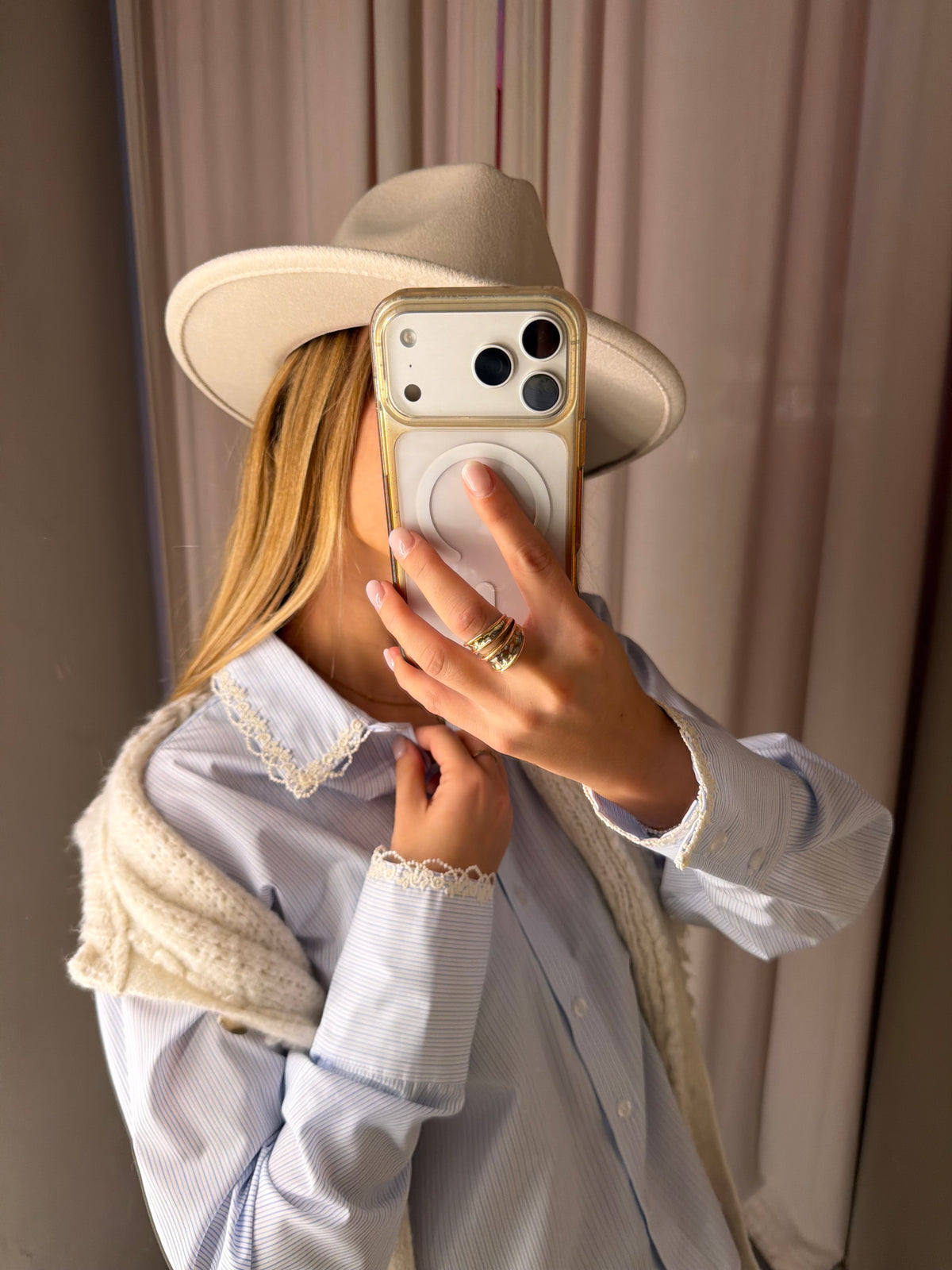Camicia dettagli pizzo