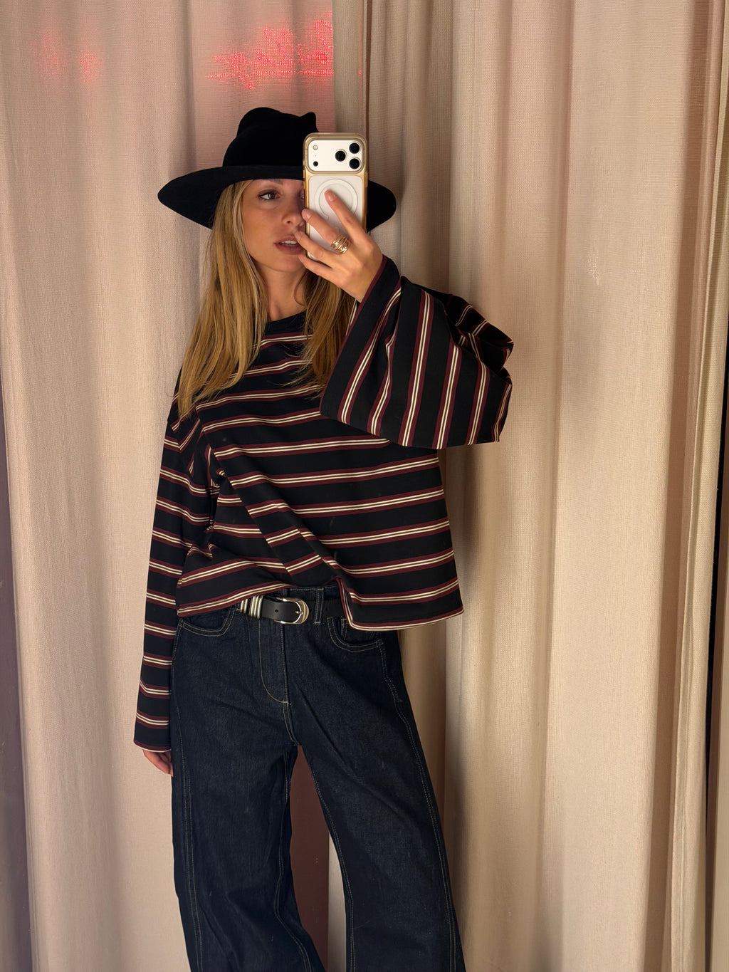 T-shirt a righe | NERO & BURGUNDY